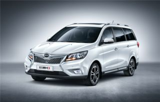 汽车2656是多少排量(汽车2656是多少排量，解读汽车排量与性能的关系)