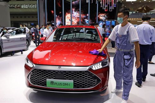 想买汽车油耗多少正常(关于汽车油耗的正常范围，你想知道的一切)