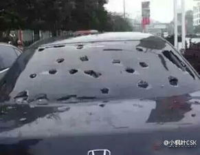 江西冰雹打坏多少汽车(江西冰雹袭击，多少汽车遭殃？