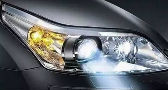 卤素汽车大灯亮度多少(卤素汽车大灯亮度多少，探究卤素大灯的亮度特性及影响因素)