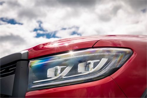 汽车改悬挂要多少(汽车改悬挂要多少，深度解析改装成本与注意事项)