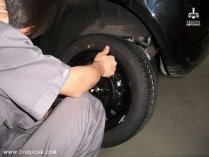 汽车补胎需要多少气压(汽车补胎，多少气压才合适？一篇文章解读气压与补胎的关联)