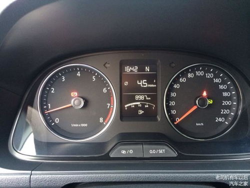 汽车10点油耗多少(汽车油耗，揭秘10点时的油耗真相)