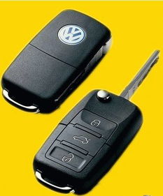 汽车钥匙能用多少米(汽车钥匙遥控距离，多少米的现实与探索)