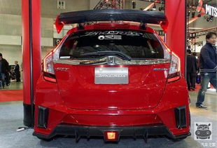 飞度 汽车维修价格多少(飞度汽车维修价格多少，深入了解与全面解析)