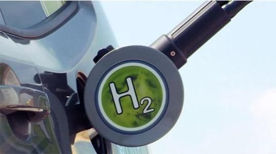 汽车电池阈值是多少(汽车电池阈值是多少，解析与探讨)