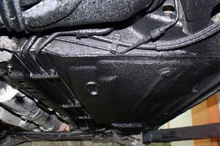 汽车降低底盘多少最好(汽车降低底盘多少最好，理性探讨最佳降低幅度)