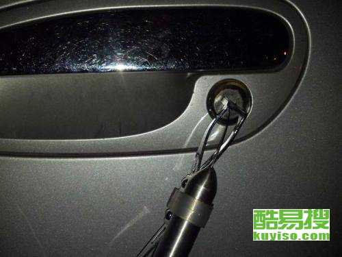 配汽车钥匙要多少(配汽车钥匙要多少？全面解析费用与因素)