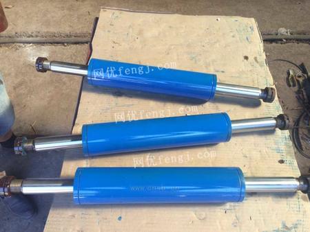 正常汽车油缸多少升(正常汽车油缸容量解析，多少升？