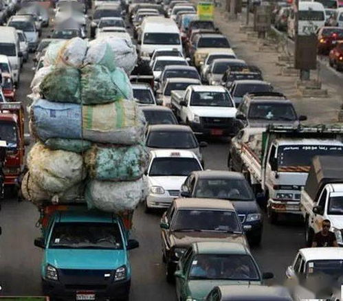 汽车装货能超载多少(汽车装货超载多少，风险与后果分析)