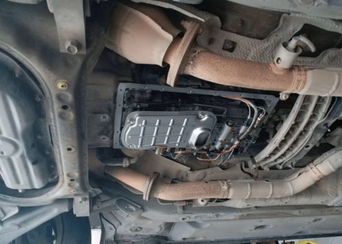 汽车后桥油需要多少(汽车后桥油需要多少，深入了解与明智选择)