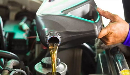 多少公里更换汽车机油(汽车机油更换周期，多少公里更换一次？