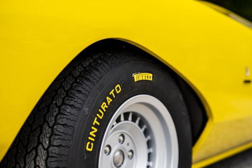 汽车换轮胎耗时多少(汽车换轮胎耗时多少？详解换胎流程与影响因素)