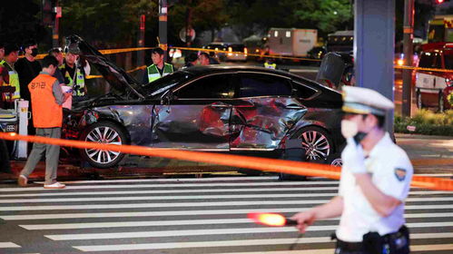 汽车车祸每年多少(汽车车祸的年度影响，每年多少起事故？