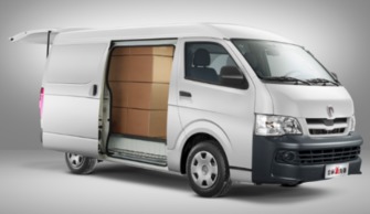 金杯汽车高是多少(金杯汽车高度揭秘，多维考量下的车辆设计细节)