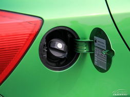 汽车油箱约多少升(汽车油箱容量详解，油箱大小与车型及用途的关系)