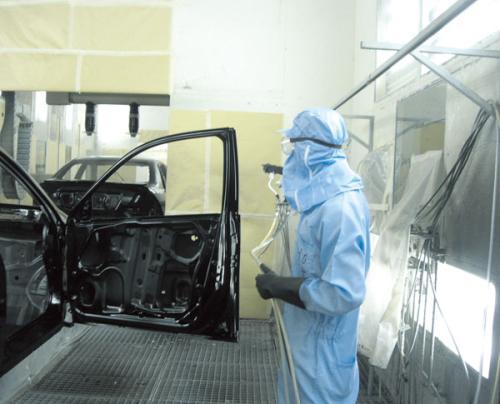 汽车喷漆影响车价多少(汽车喷漆对车价的影响分析)