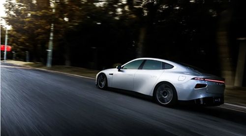 新能源汽车提速多少(新能源汽车提速性能研究)