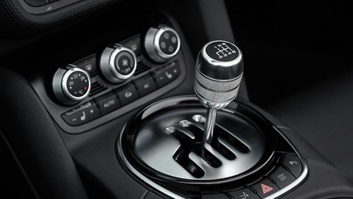 汽车自动加气压多少(汽车自动加气压多少，深入了解汽车气压自动控制系统)