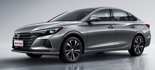 汽车赛道花费多少油耗(汽车赛道上的油耗，花费多少才是合理的？