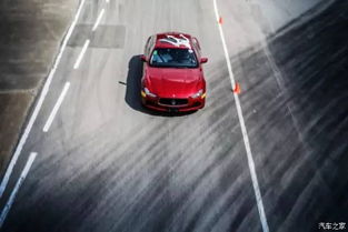 汽车赛道花费多少油耗(汽车赛道上的油耗，花费多少才是合理的？