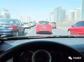 汽车2吨多少瓦(汽车动力解析，两吨与瓦的关联探讨)