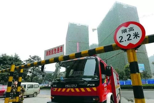 汽车限高度是多少(汽车限高度是多少—探究道路安全及车辆通行标准)