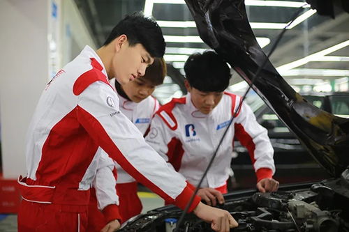 学汽车修理多少(学汽车修理需要多少时间与投入？