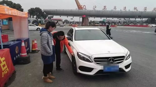 保险汽车着火赔多少(汽车着火保险赔偿解析，赔多少？如何赔？