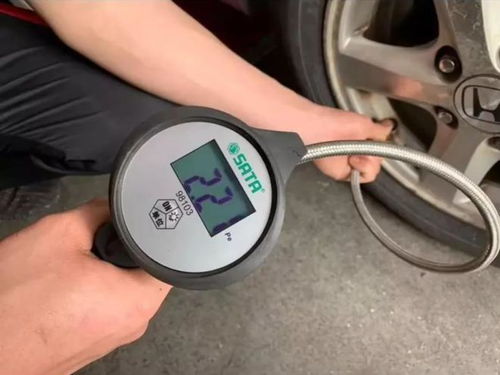 汽车热天打多少气(汽车热天打多少气—夏季汽车胎压的正确调整方法)