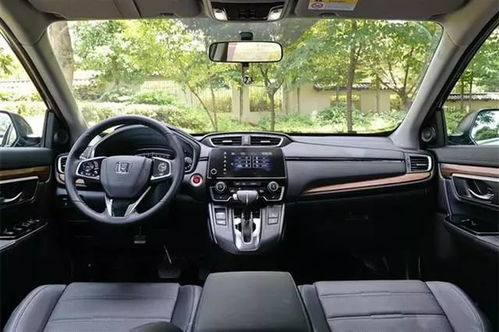 踢汽车需要多少力量(踢汽车需要多少力量)