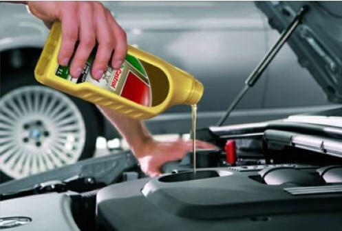 怎么测试汽车油量多少(如何测试汽车油量多少)