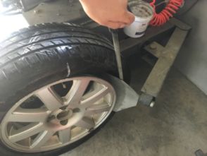 补胎需要多少费用汽车(汽车补胎费用详解，了解补胎成本与费用构成)