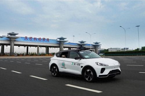 武汉目前有多少汽车(武汉目前的汽车保有量及其影响)