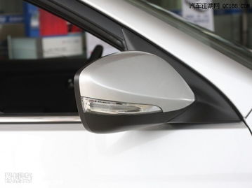 汽车疝气灯多少付(汽车疝气灯多少付，深度解析汽车照明升级的选择与考量)