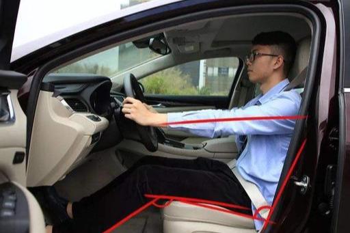 汽车音量调多少合适(汽车音量调多少合适，一个关于驾驶体验与公共和谐的平衡考量)