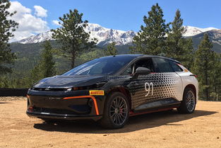 多少牛顿能推动汽车(多少牛顿能推动汽车，探究力学与汽车运动的关联)