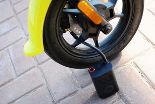 小汽车充气充多少(小汽车充气，如何确定正确的气压)