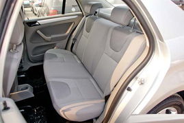 汽车后排功率多少合适(汽车后排功率多少合适，探讨汽车后排功率的合理范围与影响因素)