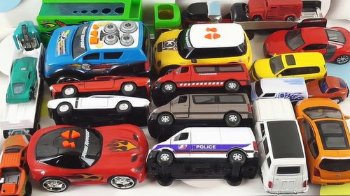 玩具汽车最小多少米(玩具汽车最小多少米，探究玩具汽车尺寸与设计的奥秘)