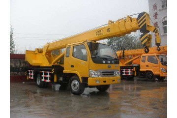 起重汽车价格多少(起重汽车价格分析)