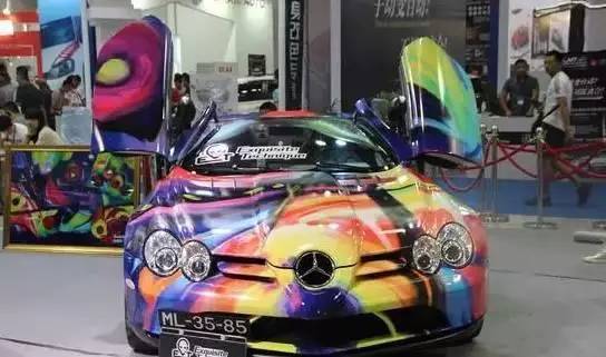 小汽车装多少物品(小汽车装多少物品，空间优化与物品携带策略)