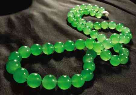 汽车挂件卖多少价格(汽车挂件价格解析，市场定位与价格因素探讨)