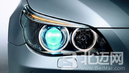 汽车大灯亮度多少w(汽车大灯亮度多少瓦，探究汽车照明技术)