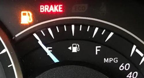 汽车机油刻度多少合格(汽车机油刻度多少合格，解析机油刻度的重要性及其合格标准)