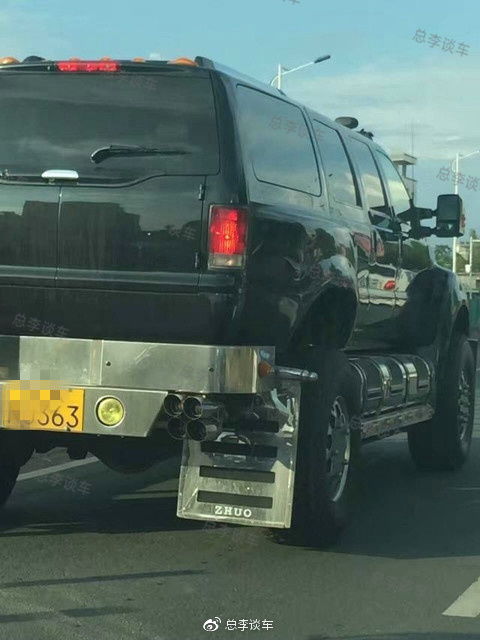 伊拉克汽车多少升油(伊拉克汽车油耗状况分析，汽车油耗量与多少升油的问题)