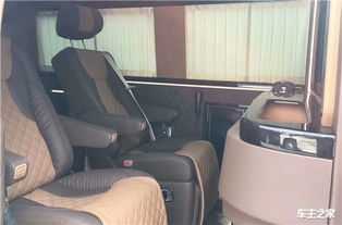 商城汽车桌椅价格多少(商城汽车桌椅价格解析)