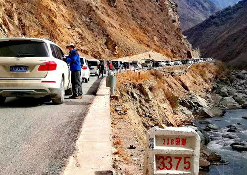 川藏线上有多少汽车(川藏线上的汽车之旅,数量与故事) 川藏线上有多少汽车(川藏线上的汽车之旅,数量与故事)