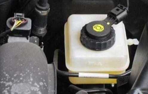 汽车刹车失灵赔偿多少(汽车刹车失灵赔偿多少，解析相关因素与赔偿机制)