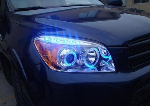 汽车后灯亮度多少正常(汽车后灯亮度多少正常，解析与理解)